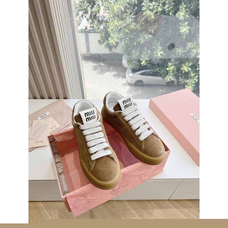 Miu Miu Casual Shoes